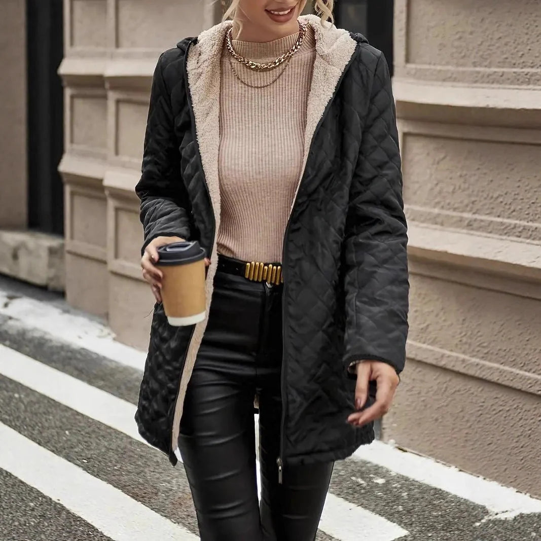Women's Diamond-Quilted Puffer Jacket | Cozy Longline Black Outerwear for Winter 3